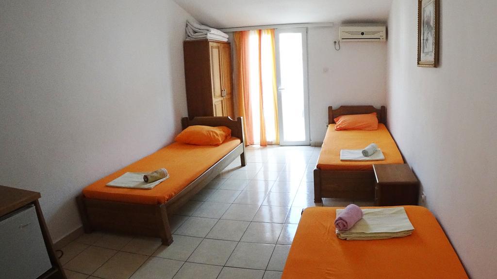 Guesthouse Sun Hostel 布德瓦 外观 照片