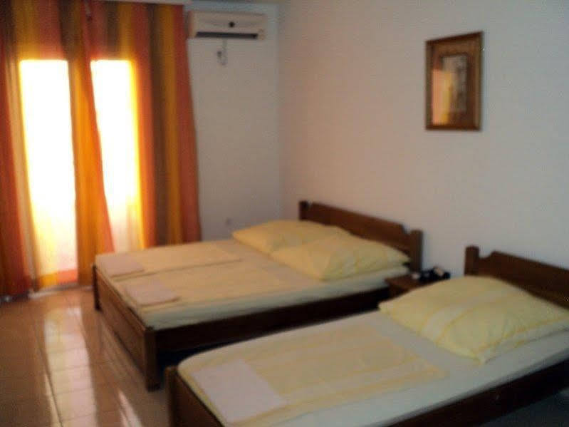 Guesthouse Sun Hostel 布德瓦 外观 照片
