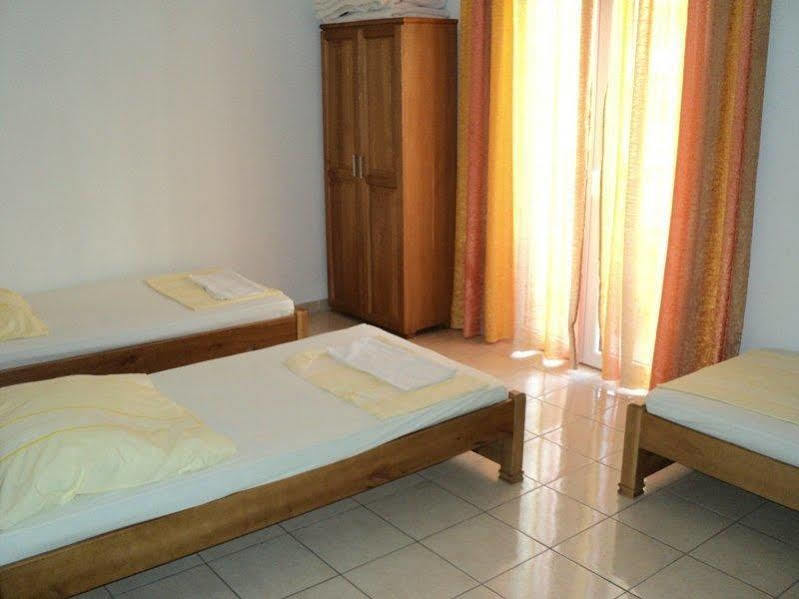 Guesthouse Sun Hostel 布德瓦 外观 照片