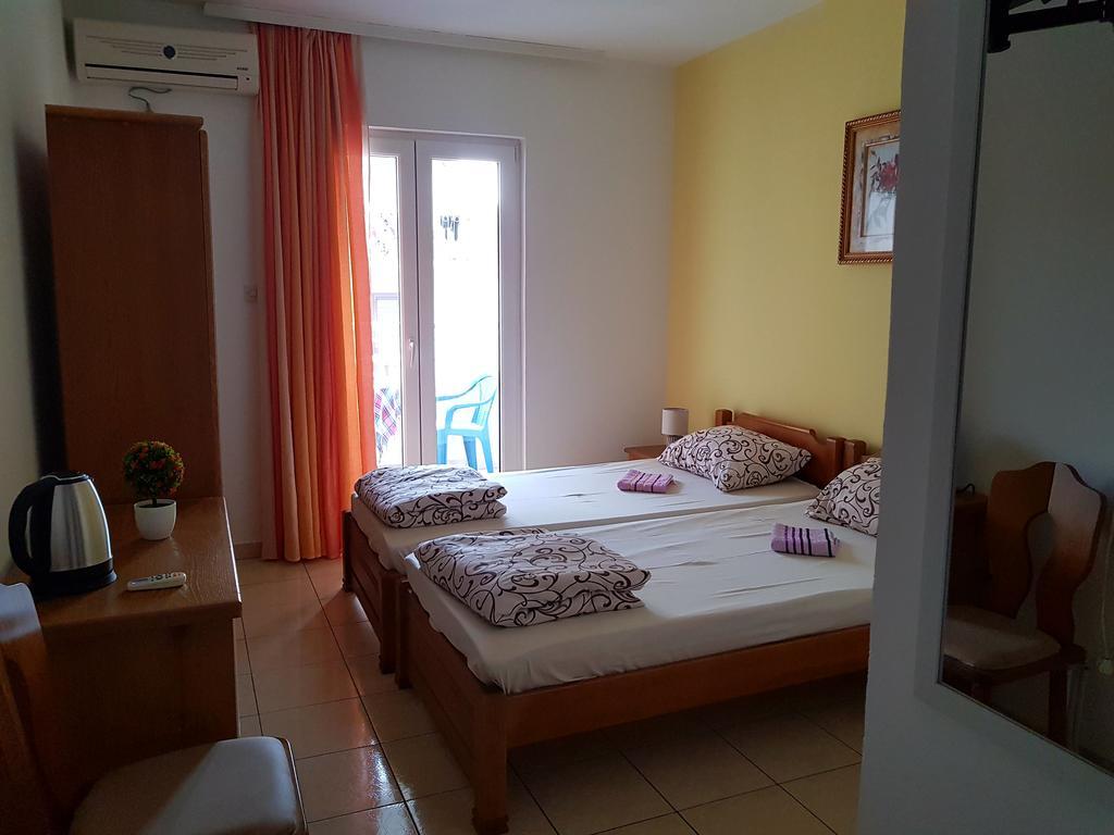 Guesthouse Sun Hostel 布德瓦 外观 照片